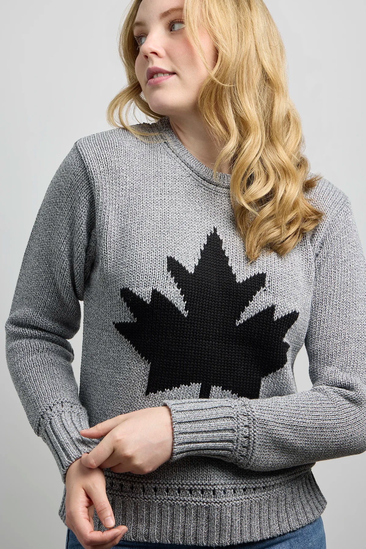 Ajur Crest Sweater